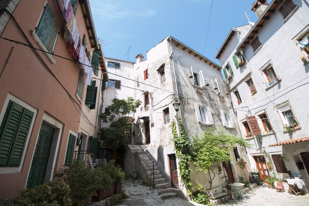 Apartment Piazza Antica Rovinj Buitenkant foto