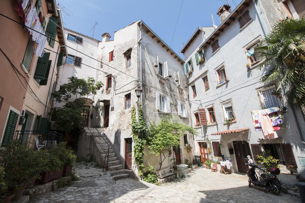 Apartment Piazza Antica Rovinj Buitenkant foto